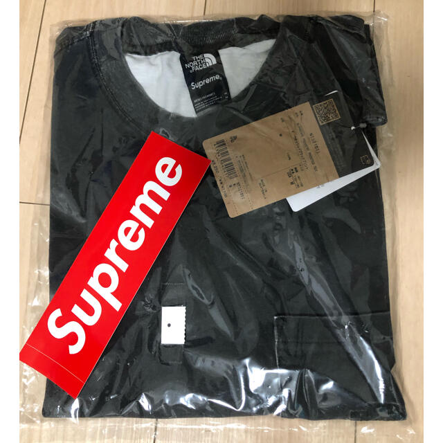 Supreme the north face pocket tee