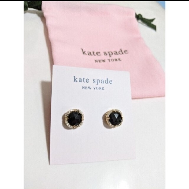 kate spade new york(ケイトスペードニューヨーク)の【新品】kate spade ケイトスペード ピアス ブラックザットスパークルパ レディースのアクセサリー(ピアス)の商品写真