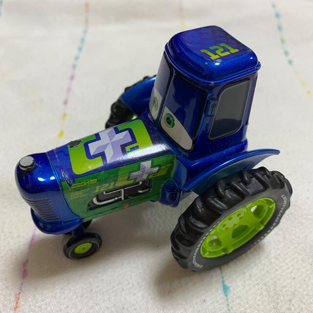 カーズ　ミニカー　トラクター