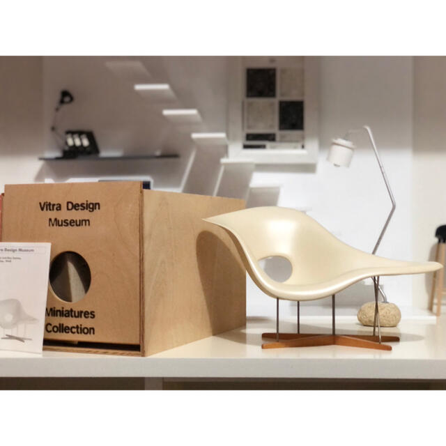 vitra ミニチュアチェア 1/6スケール 祝開店！大放出セール開催中 9180 ...