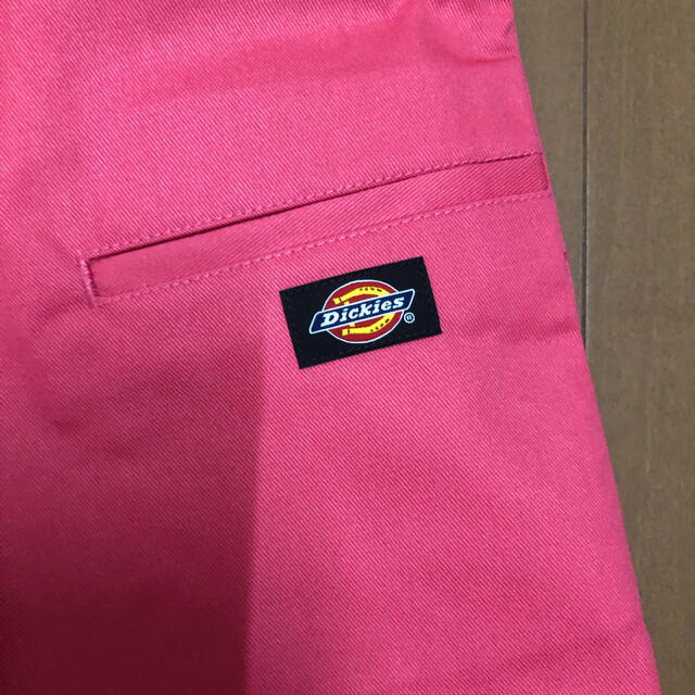 Dickies(ディッキーズ)のディッキーズ　ショートパンツ　新品 レディースのパンツ(ショートパンツ)の商品写真