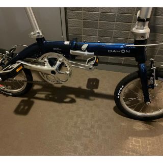 ダホン(DAHON)のDAHON Dove Plus 2020 輪行袋・チェーンロック・ライト付き(自転車本体)