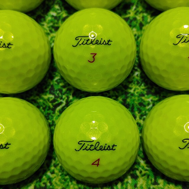 Titleist(タイトリスト)のタイトリスト　PRO V1X　ロストボール　ゴルフボール　63 スポーツ/アウトドアのゴルフ(その他)の商品写真