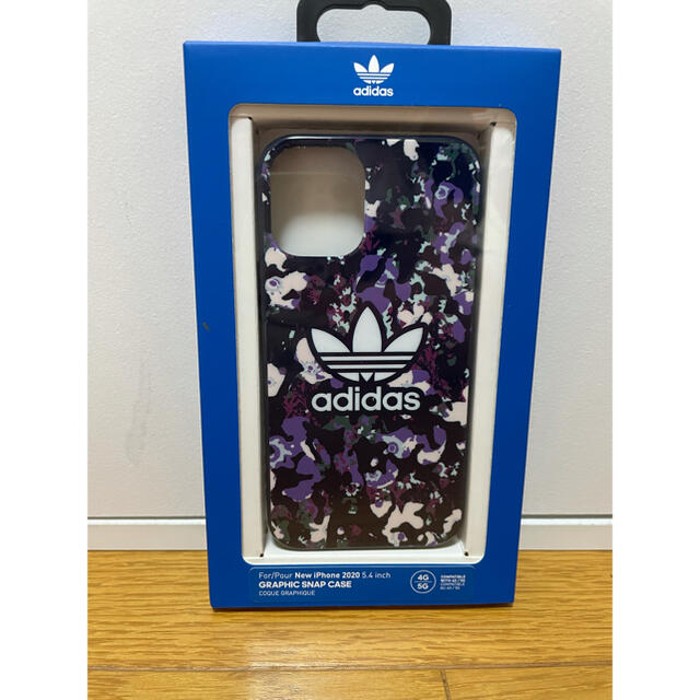 adidas(アディダス)のadidas iPhone12mini ケース スマホ/家電/カメラのスマホアクセサリー(iPhoneケース)の商品写真