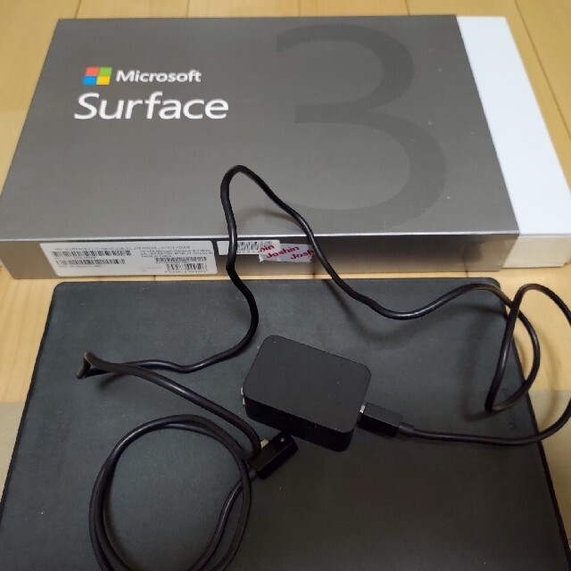 Microsoft Surface3 LTE メモリ2GB 容量64GB