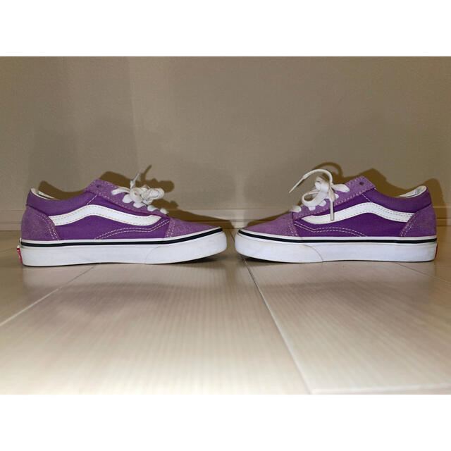 VANS(ヴァンズ)の  KIDS VANS OLD SKOOL purple 18.5cm キッズ/ベビー/マタニティのキッズ靴/シューズ(15cm~)(スニーカー)の商品写真