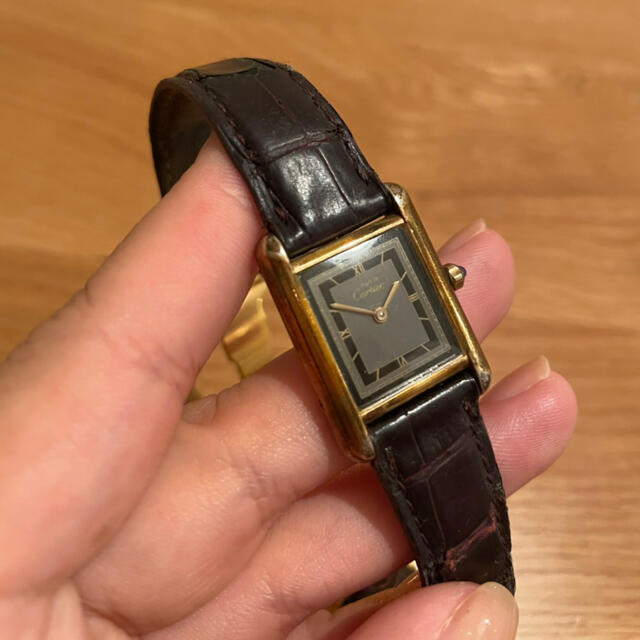 Cartier カルティエ　タンク　クォーツファッション小物