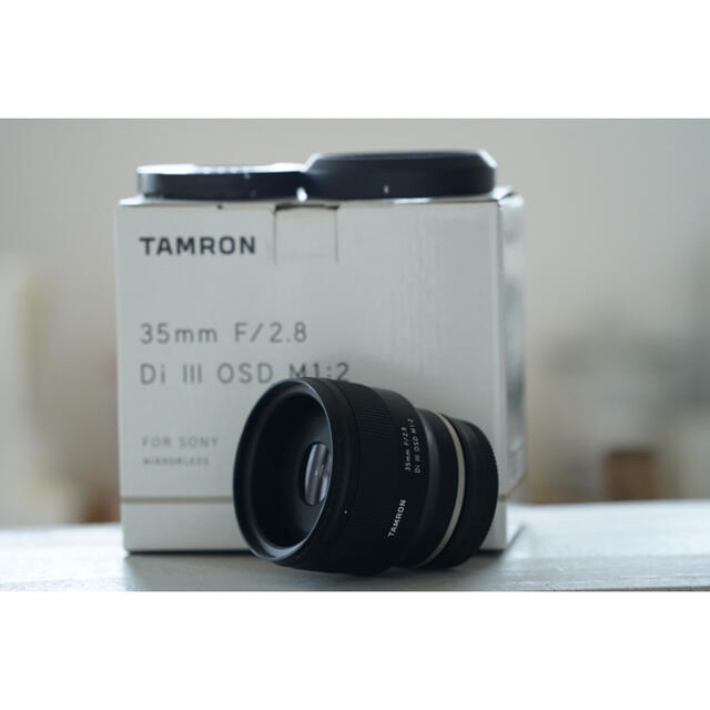 タムロン Tamron 35mm f/2.8 Di Ⅲ OSD M1:2 3