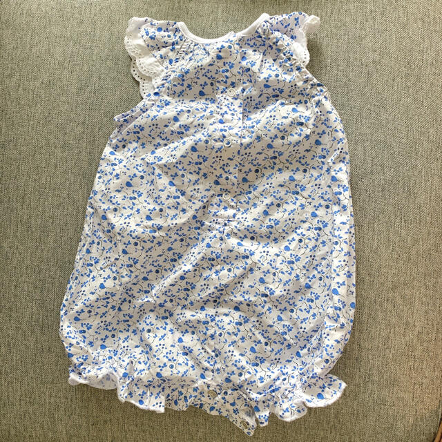 PETIT BATEAU(プチバトー)のプチバトーpetit bateauプリントショートロンパース  6ヶ月 67cm キッズ/ベビー/マタニティのベビー服(~85cm)(ロンパース)の商品写真