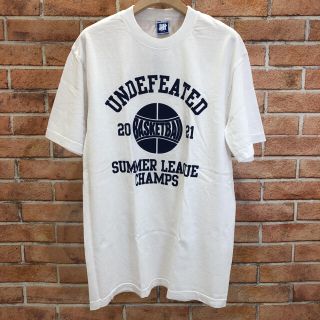 アンディフィーテッド(UNDEFEATED)のアンディフィーテッド　Tシャツ　【Mサイズ】(Tシャツ/カットソー(半袖/袖なし))