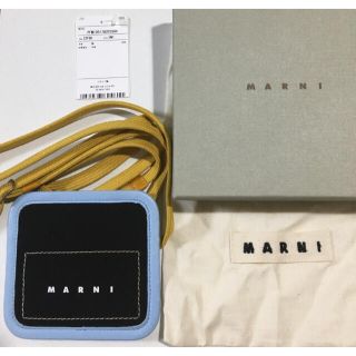 マルニ(Marni)の【極美品・値下げ】MARNI(マルニ) 20SSパスケース（カードケース）(名刺入れ/定期入れ)