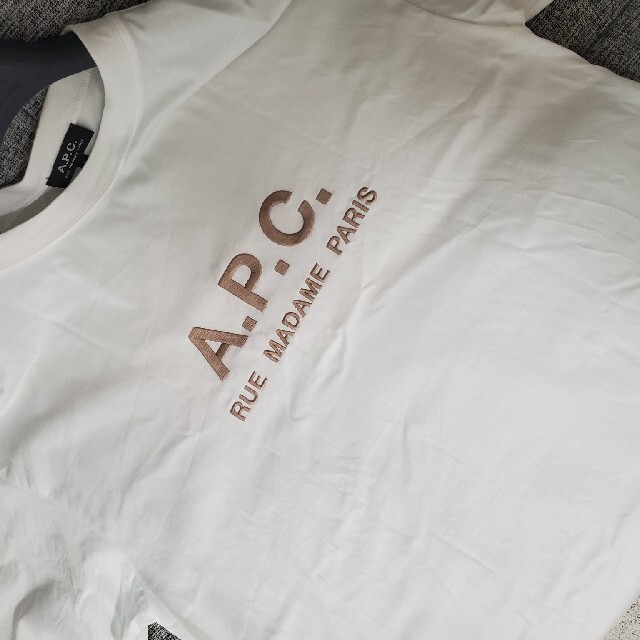 A.P.C. × BEAMS LIGHTS　Tシャツ