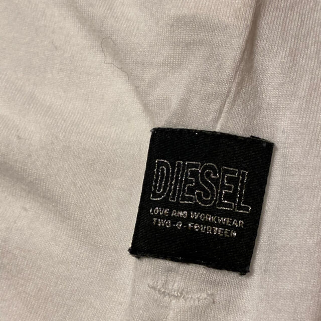 DIESEL(ディーゼル)のDIESEL  レディース　Tシャツ レディースのトップス(シャツ/ブラウス(長袖/七分))の商品写真