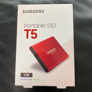 サムスン(SAMSUNG)の★新品未使用★SAMSUNG ポータブルSSD T5 1TB(PC周辺機器)