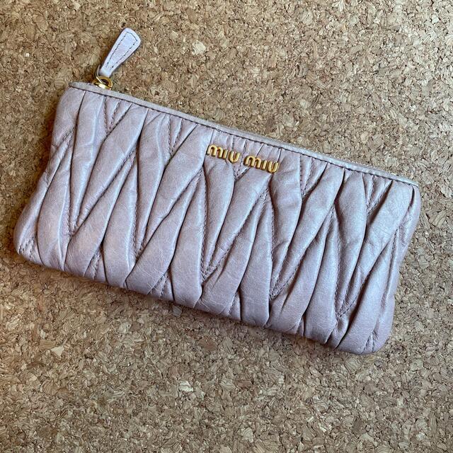 MIU MIU - MIUMIU ペンケース ポーチ の通販 by m_m..m_m MIU MIU - MIUMIU ペンケース ポーチ の通販 by m_m..m_m