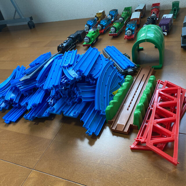 Takara Tomy(タカラトミー)のプラレール　きかんしゃトーマス　など色々 キッズ/ベビー/マタニティのおもちゃ(電車のおもちゃ/車)の商品写真