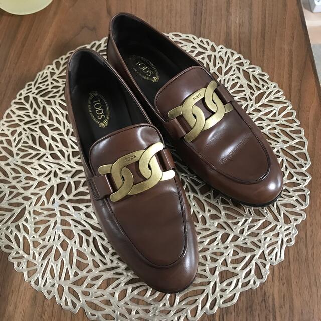 TOD'S(トッズ)のsemrzk様 トッズ ローファー 37 レディースの靴/シューズ(ローファー/革靴)の商品写真