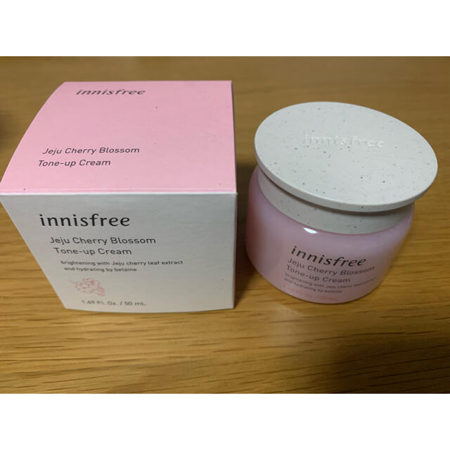 Innisfree(イニスフリー)のinnisfree チェリーブロッサムトーンアップクリーム コスメ/美容のスキンケア/基礎化粧品(フェイスクリーム)の商品写真