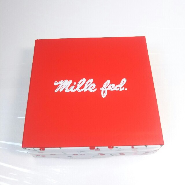 MILKFED.(ミルクフェド)の新品 MILKFED. ノベルティ 時計 壁掛け・置き式2WAY仕様クロック インテリア/住まい/日用品のインテリア小物(掛時計/柱時計)の商品写真