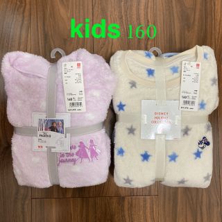 ユニクロ(UNIQLO)の新品　2セット　ユニクロ　アナと雪の女王&ミッキー　フリースセット　160(パジャマ)