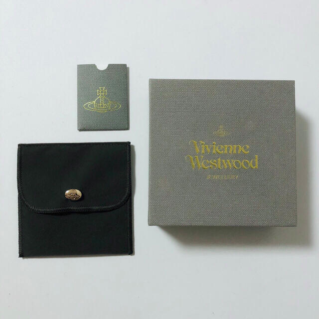 Vivienne Westwood(ヴィヴィアンウエストウッド)のVivienne Westwood タイニーオーブピアス 美品 レディースのアクセサリー(ピアス)の商品写真