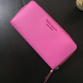 ケイトスペードニューヨーク(kate spade new york)のKate Spade New York 大容量本革長財布 深いピンク(財布)