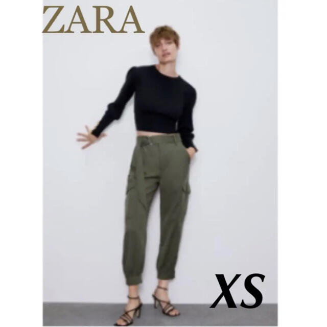 ZARA(ザラ)のZARA カーゴパンツCARGO TROUSERS WITH POCKETS レディースのパンツ(ワークパンツ/カーゴパンツ)の商品写真