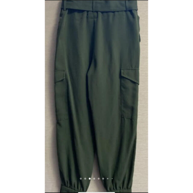 ZARA(ザラ)のZARA カーゴパンツCARGO TROUSERS WITH POCKETS レディースのパンツ(ワークパンツ/カーゴパンツ)の商品写真