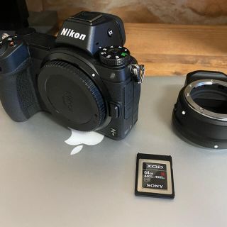 ニコン(Nikon)のnikon z6 オマケ付き(ミラーレス一眼)