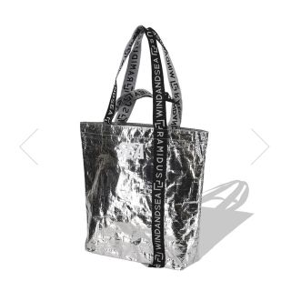 シー(SEA)のRAMIDUS X WDS TOTE BAG - M / SILVER(トートバッグ)