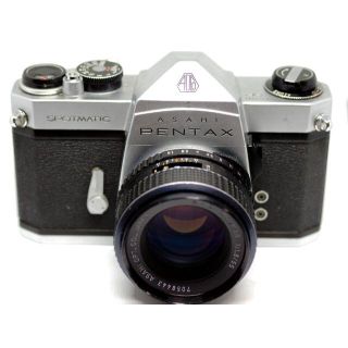 ペンタックス(PENTAX)のＰＥＮＴＡＸ　ＳＰＯＴＭＡＴＩＣの銀ボディー。(フィルムカメラ)