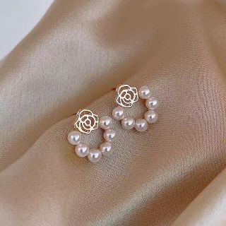 アーカー(AHKAH)のrose pearl ring pierce s925 post(ピアス)