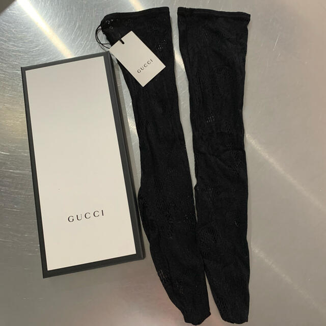 Gucci(グッチ)の専用☆2足GUCCI レース　ソックス☆ レディースのレッグウェア(ソックス)の商品写真