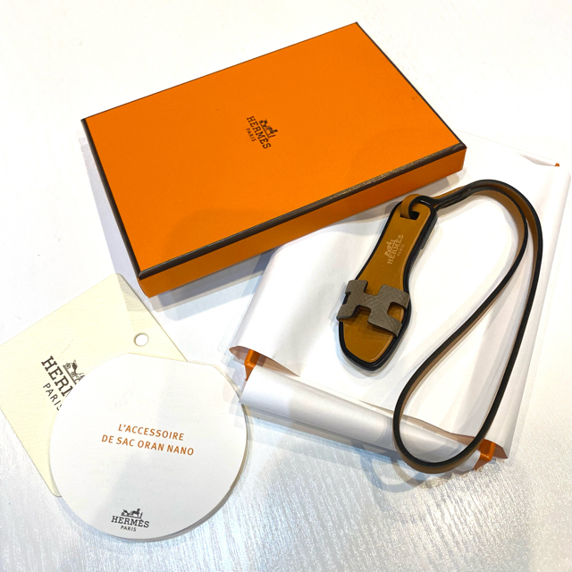 新品　レア　エルメス　HERMES オラン　ナノ　チャーム　フィセル