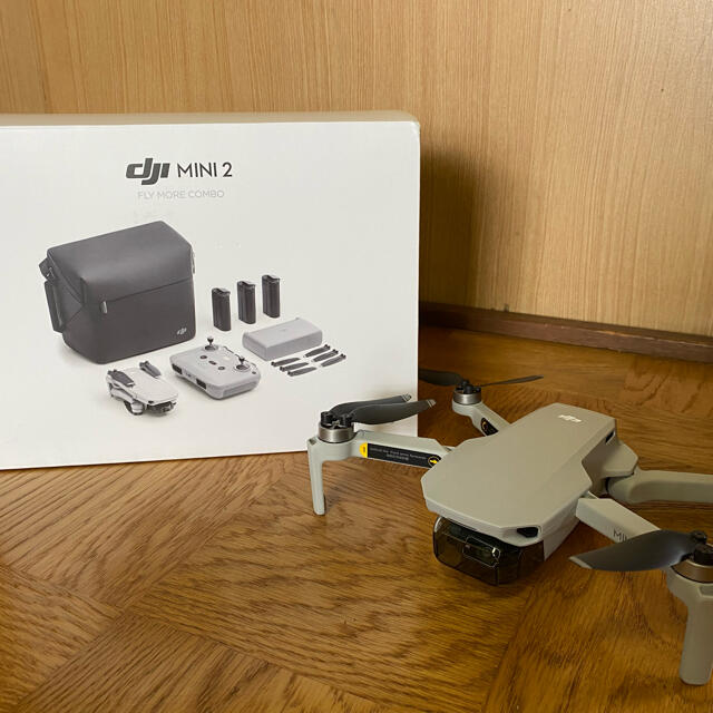 DJI MINI2フライモアコンボ + 追加品