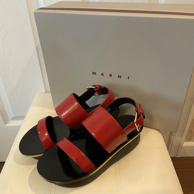 【MARNI】新品未使用★差し色に♪ サンダル 37