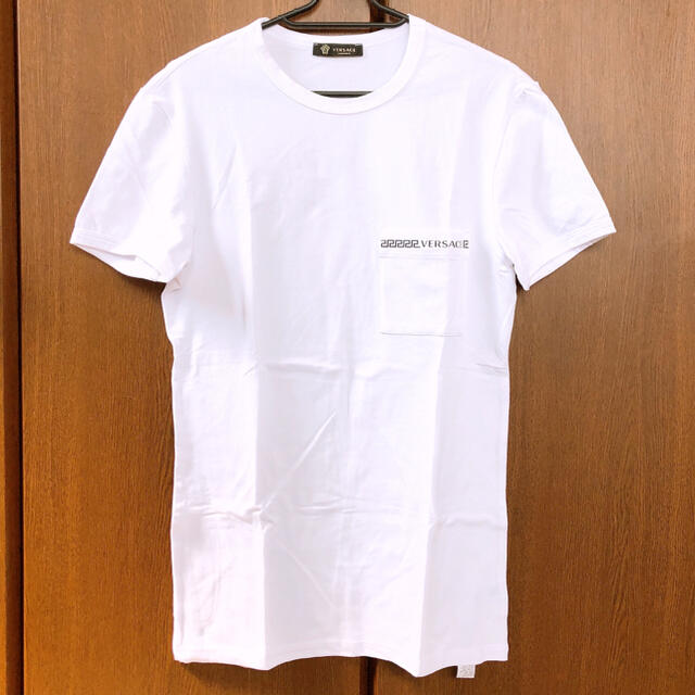 VERSACE(ヴェルサーチ)のversace tシャツ メンズのトップス(Tシャツ/カットソー(半袖/袖なし))の商品写真