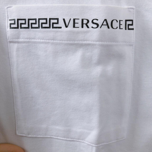 VERSACE(ヴェルサーチ)のversace tシャツ メンズのトップス(Tシャツ/カットソー(半袖/袖なし))の商品写真