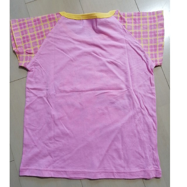 女の子　Tシャツ キッズ/ベビー/マタニティのキッズ服女の子用(90cm~)(Tシャツ/カットソー)の商品写真