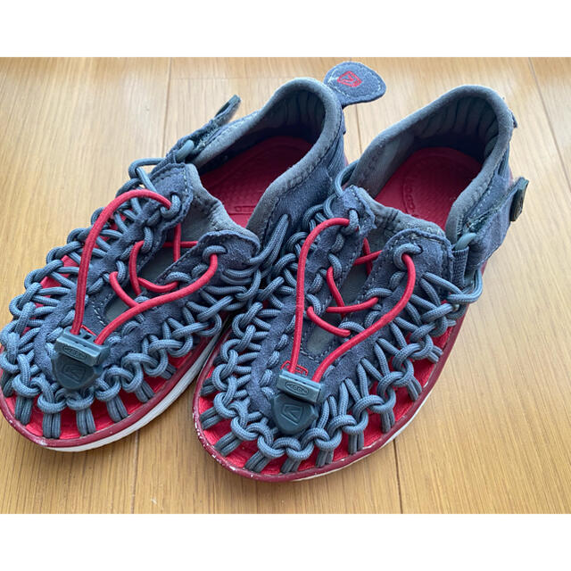 KEEN(キーン)の【お値下げ‼︎】KEEN 水陸両用 キッズ　15cm キッズ/ベビー/マタニティのキッズ靴/シューズ(15cm~)(サンダル)の商品写真