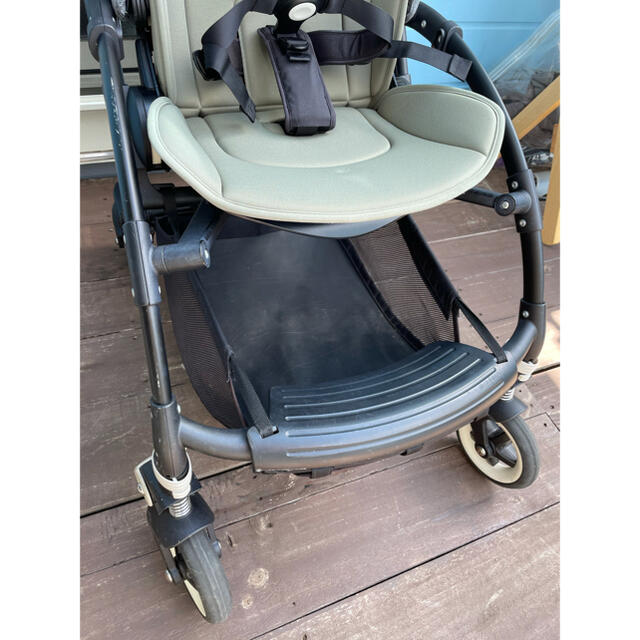 AIRBUGGY(エアバギー)の早い者勝ち！人気！最終送料込み！　Bugaboo bee3 付属品付き キッズ/ベビー/マタニティの外出/移動用品(ベビーカー/バギー)の商品写真