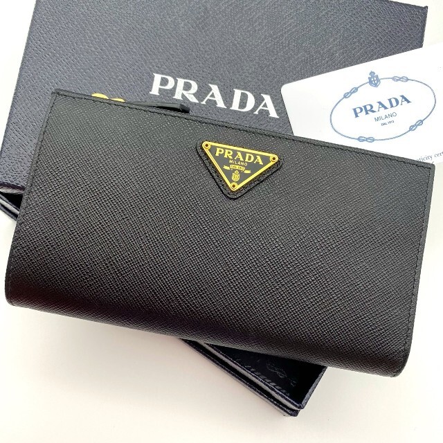 PRADA - 美品✨鑑定済❤PRADA プラダ サフィアーノ 財布 ブラック