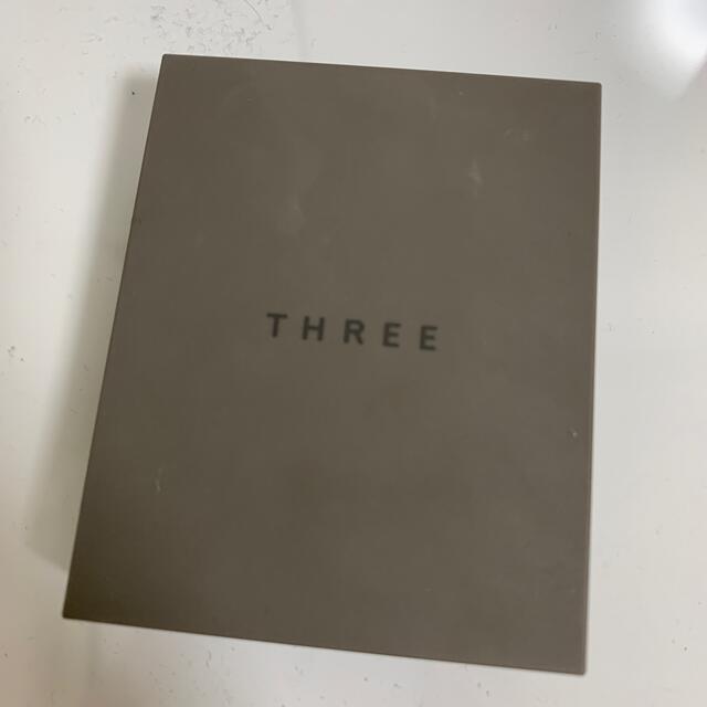 THREE(スリー)のthree シマリンググローデュオ　01 コスメ/美容のベースメイク/化粧品(その他)の商品写真