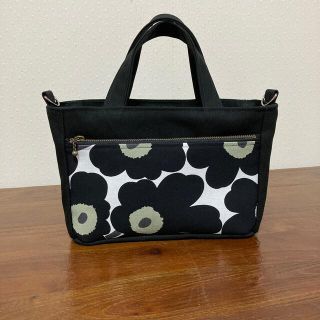 マリメッコ(marimekko)のmarimekkoミニウニッコ　バックinバック　☆ハンドメイド☆(バッグ)