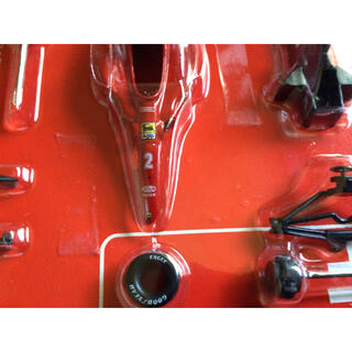 フェラーリ(Ferrari)の京商 1/64 フェラーリ F1 フォーミュラ F1-90 No.2 マンセル(ミニカー)