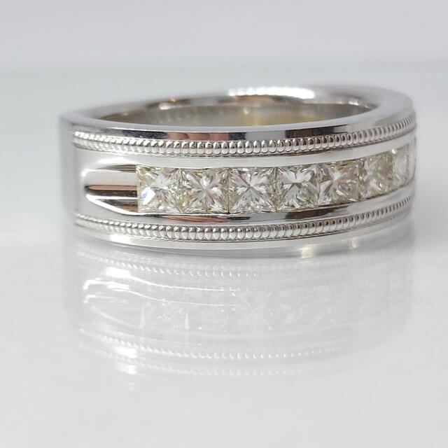 18Kt ダイヤ　ミル打ちリング　神楽坂宝石 レディースのアクセサリー(リング(指輪))の商品写真