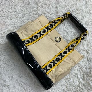 トリーバーチ(Tory Burch)のトリーバーチ トートバッグ キャンバス エナメル ロゴ(トートバッグ)