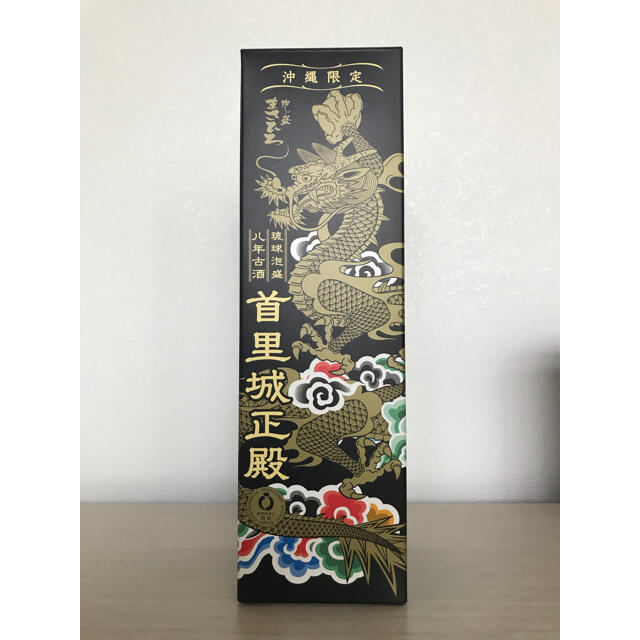 八年古酒 首里城正殿黒30度720ml 泡盛 沖縄限定 食品/飲料/酒の酒(その他)の商品写真