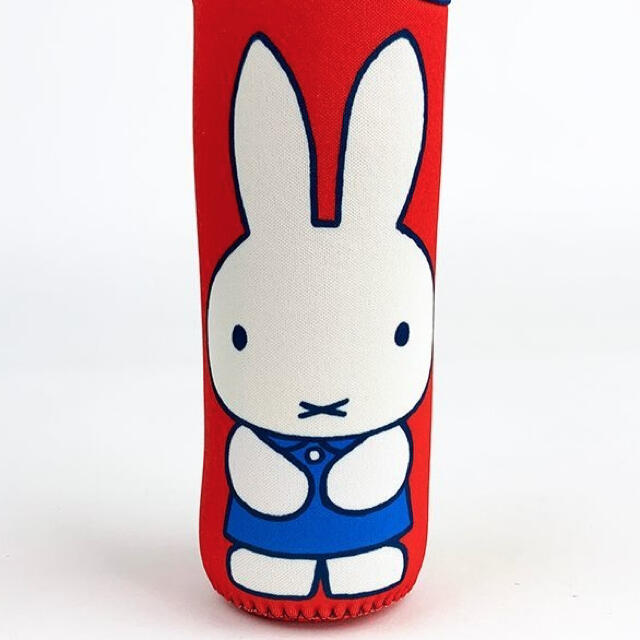 ミッフィー　ペットボトルホルダー　miffy and tulips レッド エンタメ/ホビーのおもちゃ/ぬいぐるみ(キャラクターグッズ)の商品写真