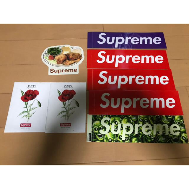 Supreme(シュプリーム)のシュプリーム　ステッカー メンズのファッション小物(その他)の商品写真